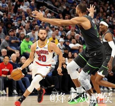 库里31+8压制爱德华兹28分 勇士险胜森林狼重回西部第十 库里31+8压制爱德华兹28分 勇士险胜森林狼重回西部第十