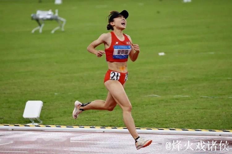 全运会女子5000米决赛 河南选手梁田田勇夺冠军